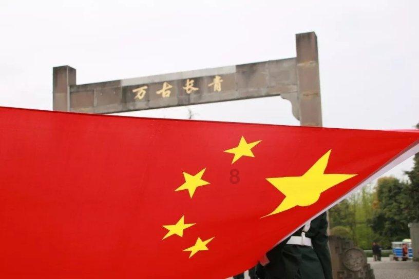 甄嬛为何不让儿子继位:背后的隐情揭秘!